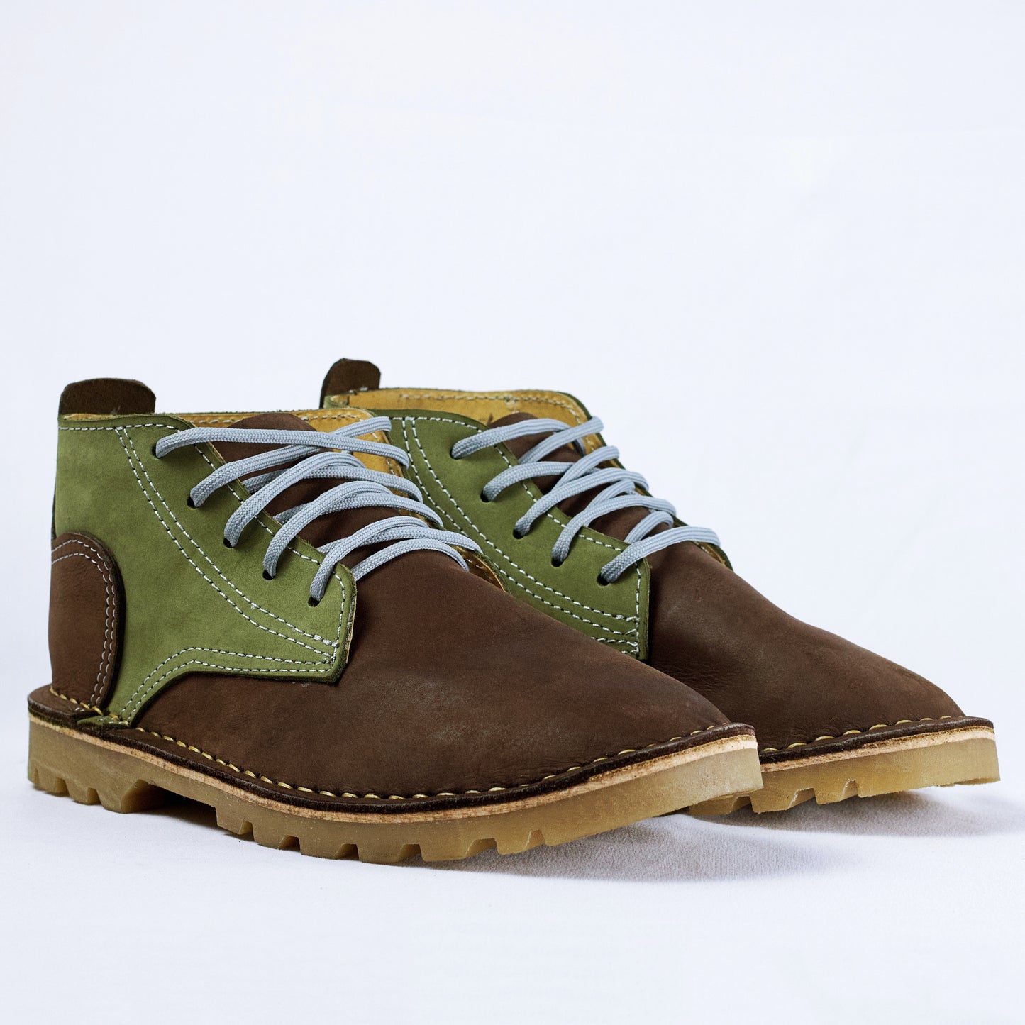 SULM8 Cloud Nubuck Brown/Green Boots